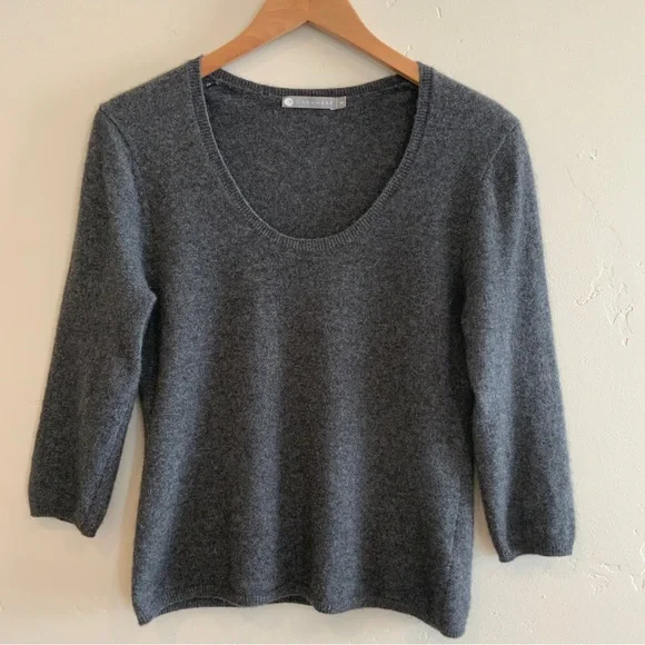 InCashmere Scoop Neck 3/4 Sleeve Cashmere Gray Sweater Top Size Medium - Picture 2 of 10